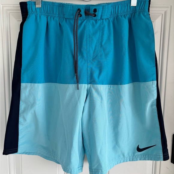 NWT $58 NIKE L SPLIT VOLLEY 8.5" SWIM SHORTS TRUNKS Lt Blue Fury NESS9446 430 - Picture 5 of 16